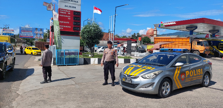 polisi2