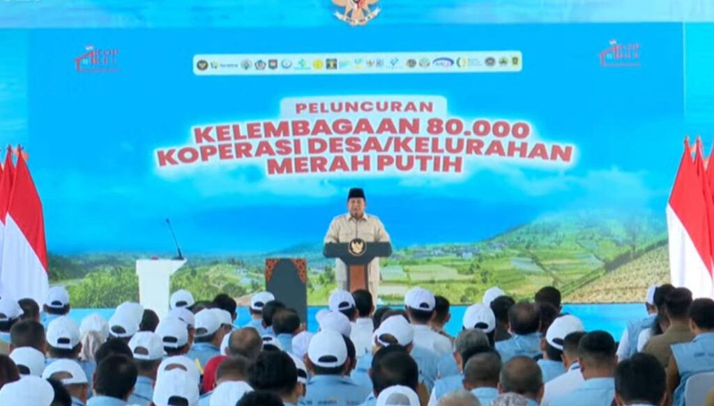 kop merah putih.png