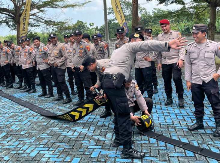 pol latihan dalmas