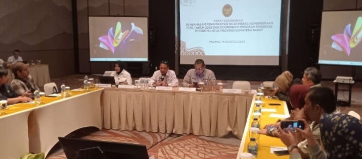 Kemenko Polkam Bahas Peningkatan Indeks Kemerdekaan Pers dan Program Prioritas Presiden di Sumbar 1 polkam kebebasan pers