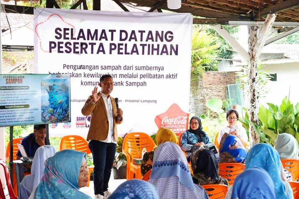 pelatihan bank sampah