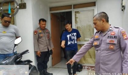 anggota polsek maja cek lokasi pencurian motor di perumahan cmr