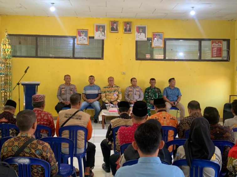 pol camat gedong tataan